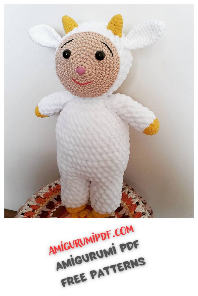 amigurumi lamb
